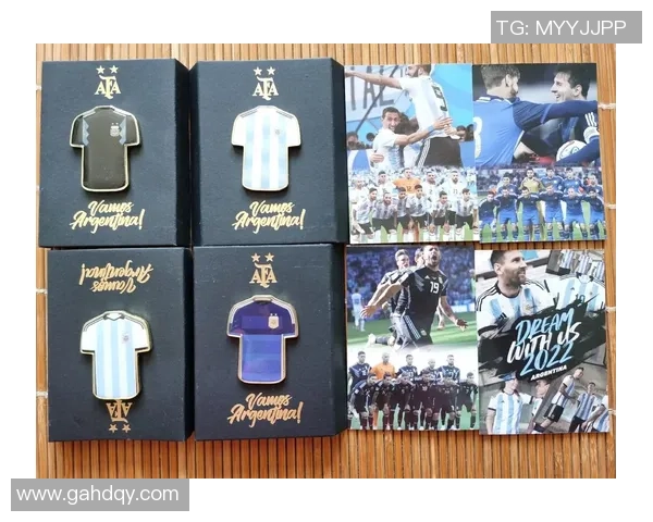 足球明星盲盒新体验揭秘你不知道的球星背后故事与惊喜礼品